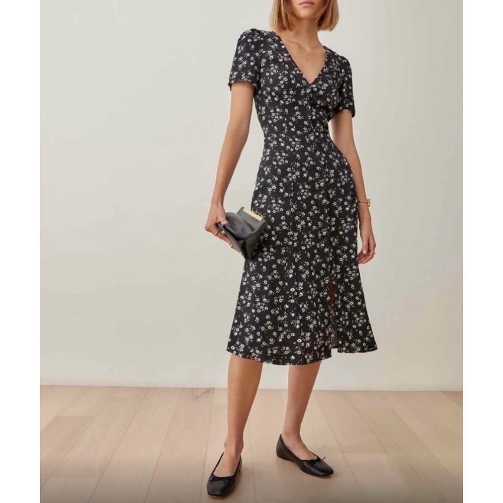 REFORMATION Locklin Dress in ‘Jasmine Floral’